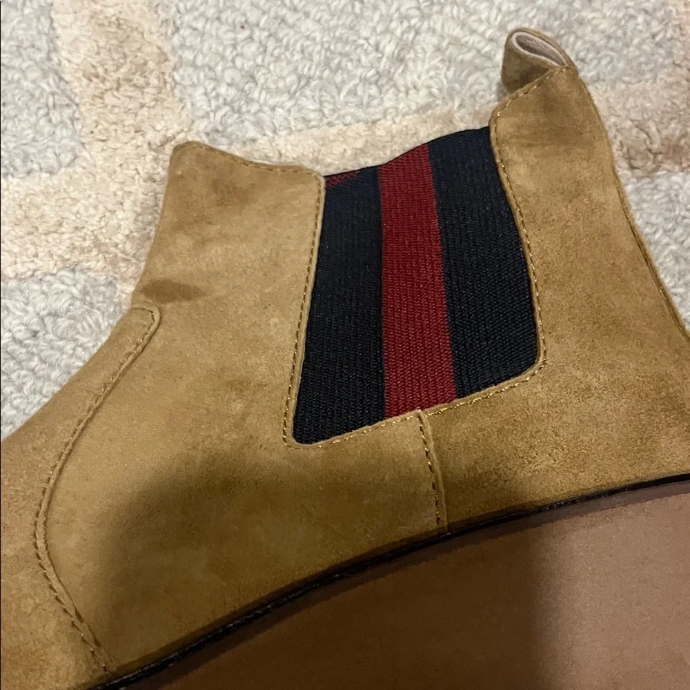 CECELIA NEW YORK Tan Suede Wedge Boots